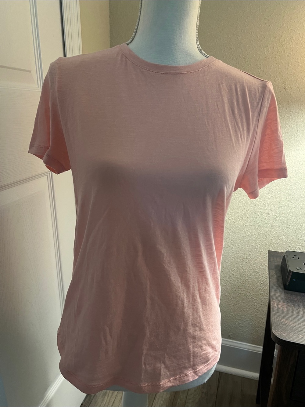 ANTONIO MELANI Soft Pink Crewneck Short Sleeve Tee